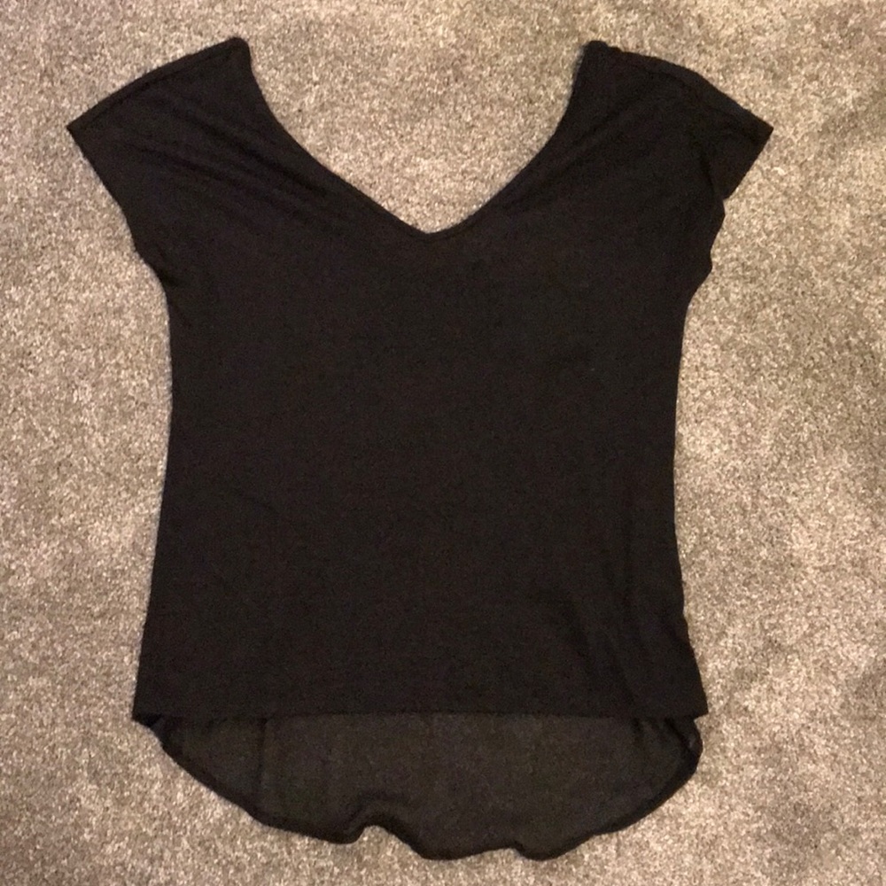 Black v neck shirt